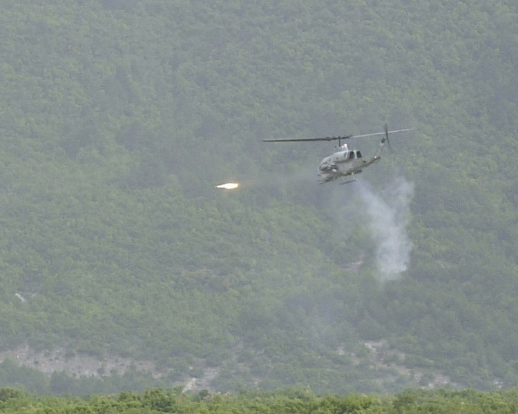 Image: U.S. Marines AH-1W Helicopter