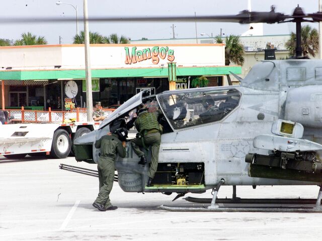 Image: U.S. Marines AH-1W Helicopter