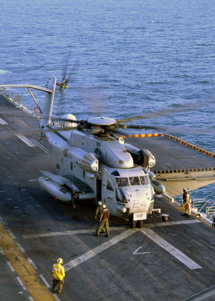 Image: CH-53E Super Stallion Helicopter