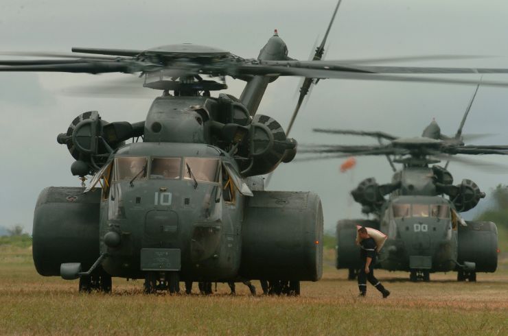 Image: U.S.M.C. MH-53E Sea Dragon Helicopter