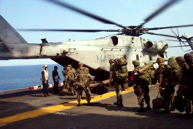 Image: CH-53D Sea Stallion helicopter